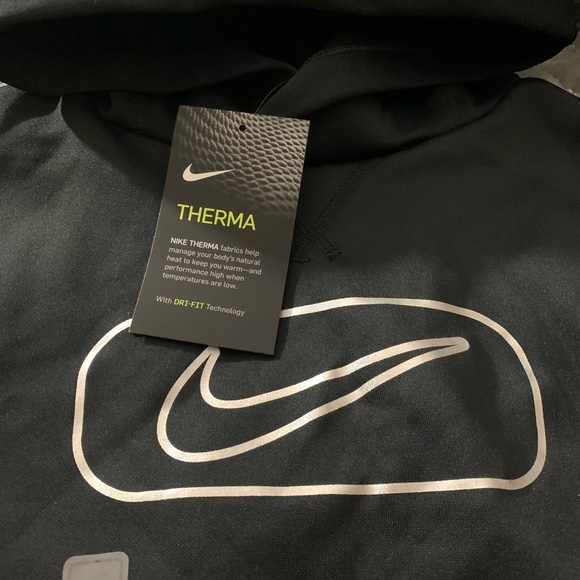 NIKE girls Dri-fit hoodie. Size M. NWT. 2 front pockets long sleeves. - Picture 3 of 7